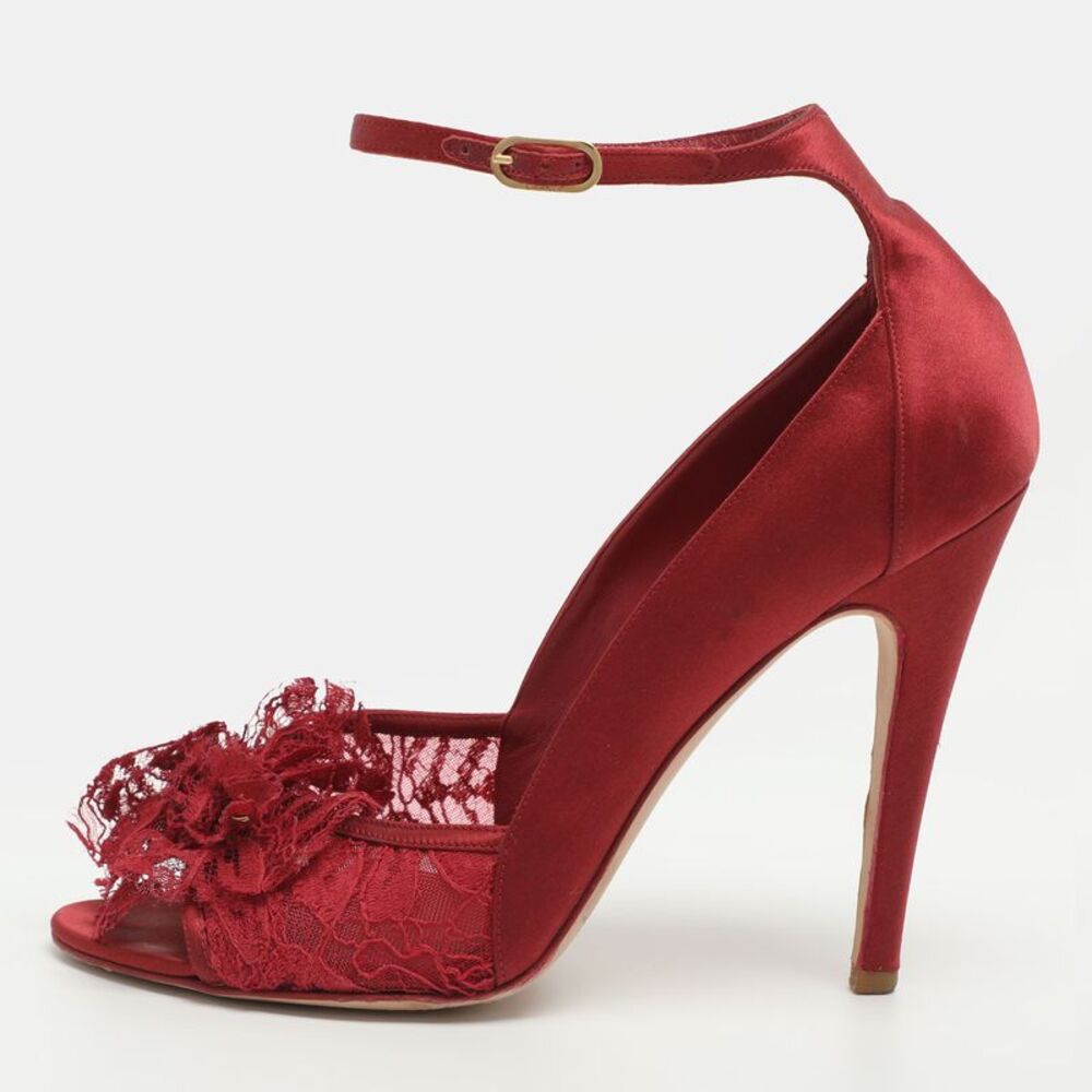 Chanel Cc Size 40 Red Lace And Satin Peep Toe Ankle Strap Pumps